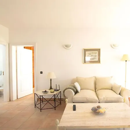Apartment With 2 Bedrooms, 2 Bathrooms Heated Pool, Tennis And Paddle Course Apartment